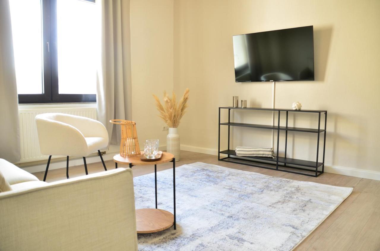 Milpau Bottrop 2 - Modernes Und Zentrales Premium-Apartment Fuer 4 Personen Mit Queensize-Bett Und Einzelbetten - Netflix, Nespresso Und Smart-Tv Extérieur photo